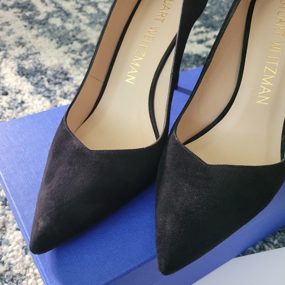 Brand New - Stuart Weitzman 95mm Black Suede Pumps (runs small, more like 8.5) - Picture 8 of 11